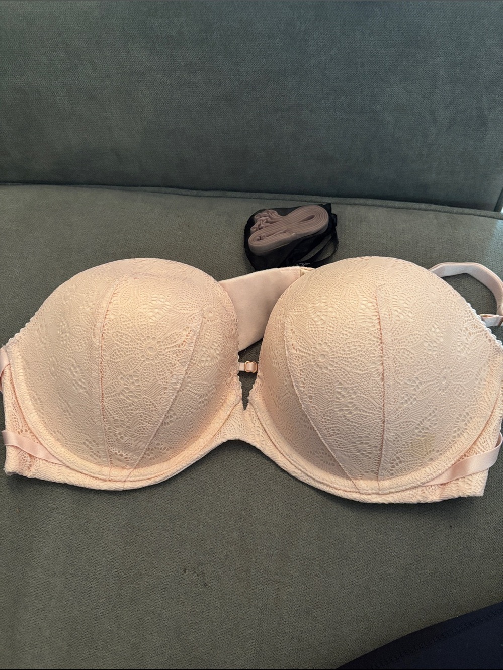 Victoria's Secret Very Sexy Light Pink/Blush Lace Multi Position Bra